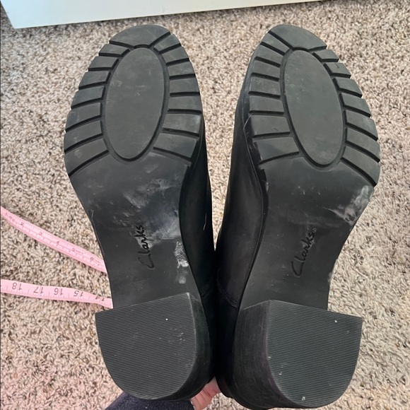 Clarks Black Leather Ankle Booties - Picture 7 of 8